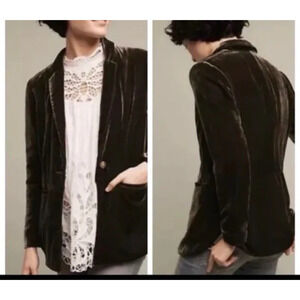 Velvet Blazer in Dark Brown